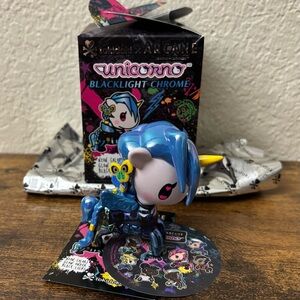 Tokidoki Jinx Unicorno Arcane Blacklight Chrome Vinyl Figure - Arcane Series